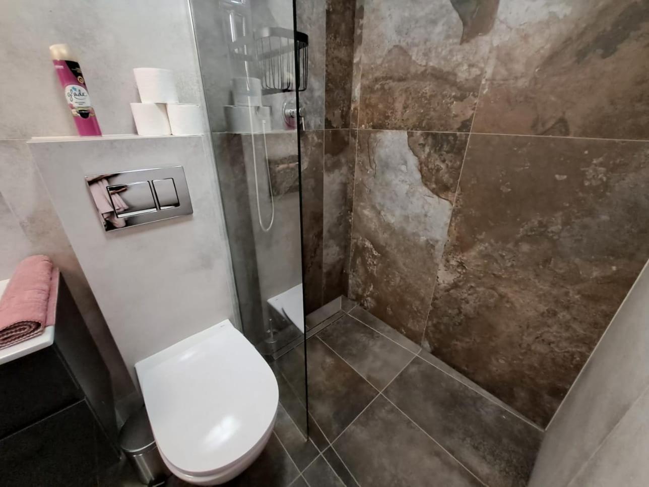 Dk Apartamenty Hotelove Giżycko Esterno foto